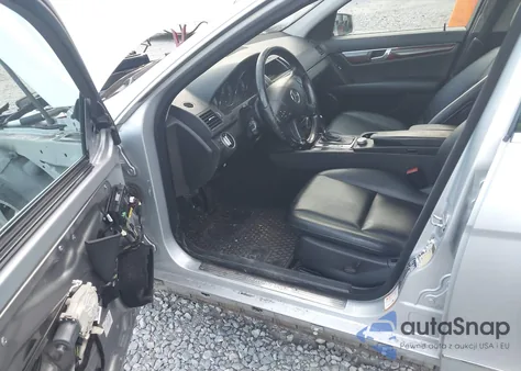 2011 Mercedes-Benz C 300 Luxury 4Matic from USA, damaged, VIN WDDGF8BB5BA496376